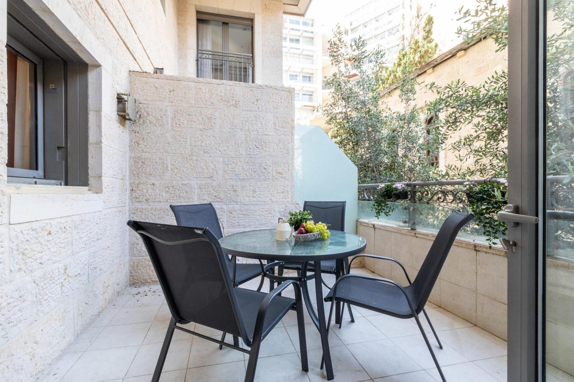 Kook Isrentals - Aparthotels In City Center Baitulmaqdis Luaran gambar
