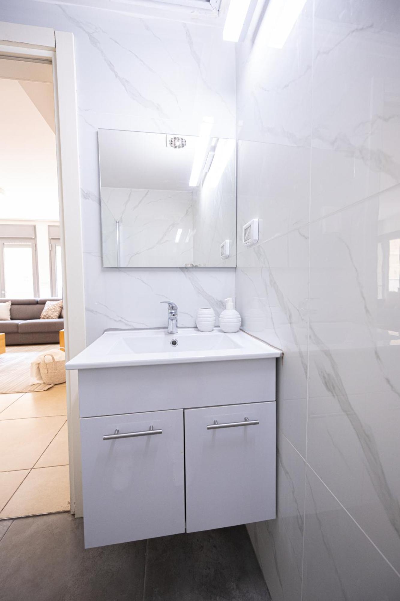 Kook Isrentals - Aparthotels In City Center Baitulmaqdis Luaran gambar